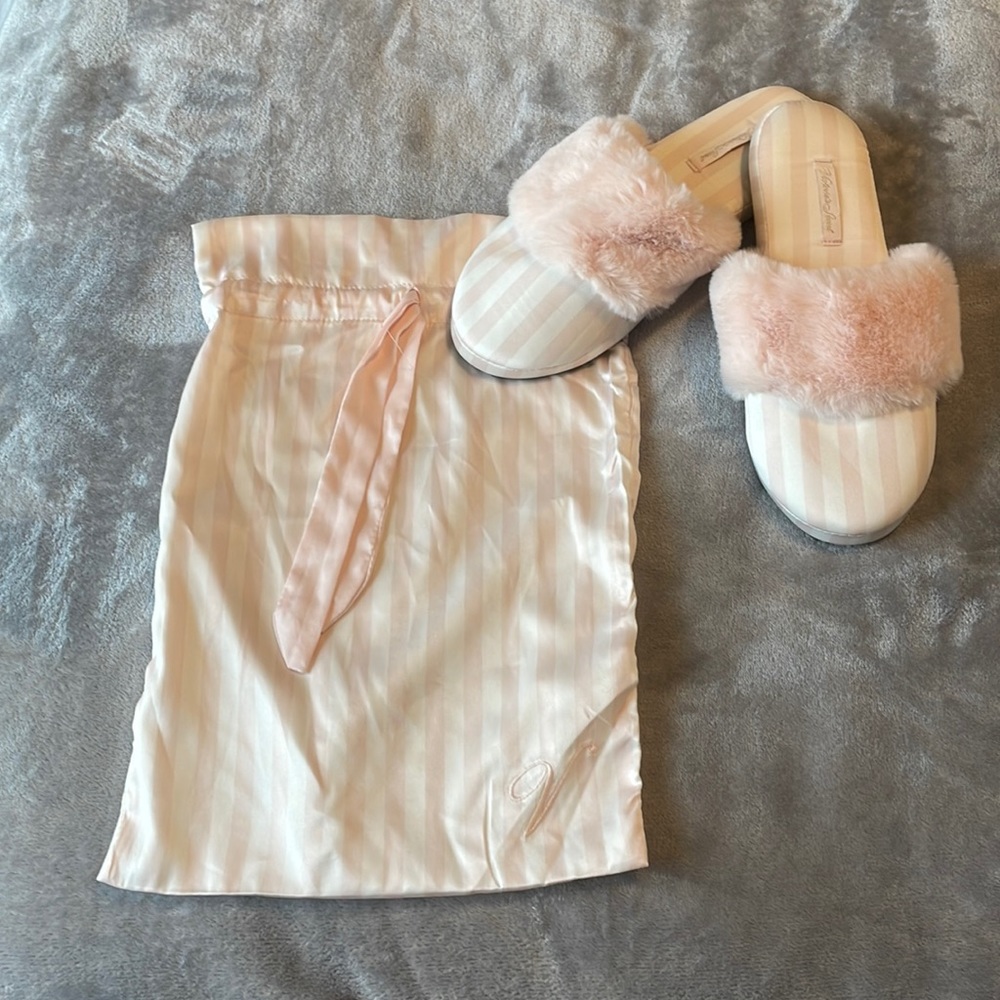 Victoria’s Secret slippers & bag